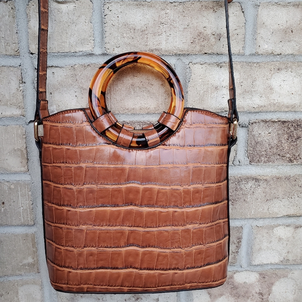 crossbody